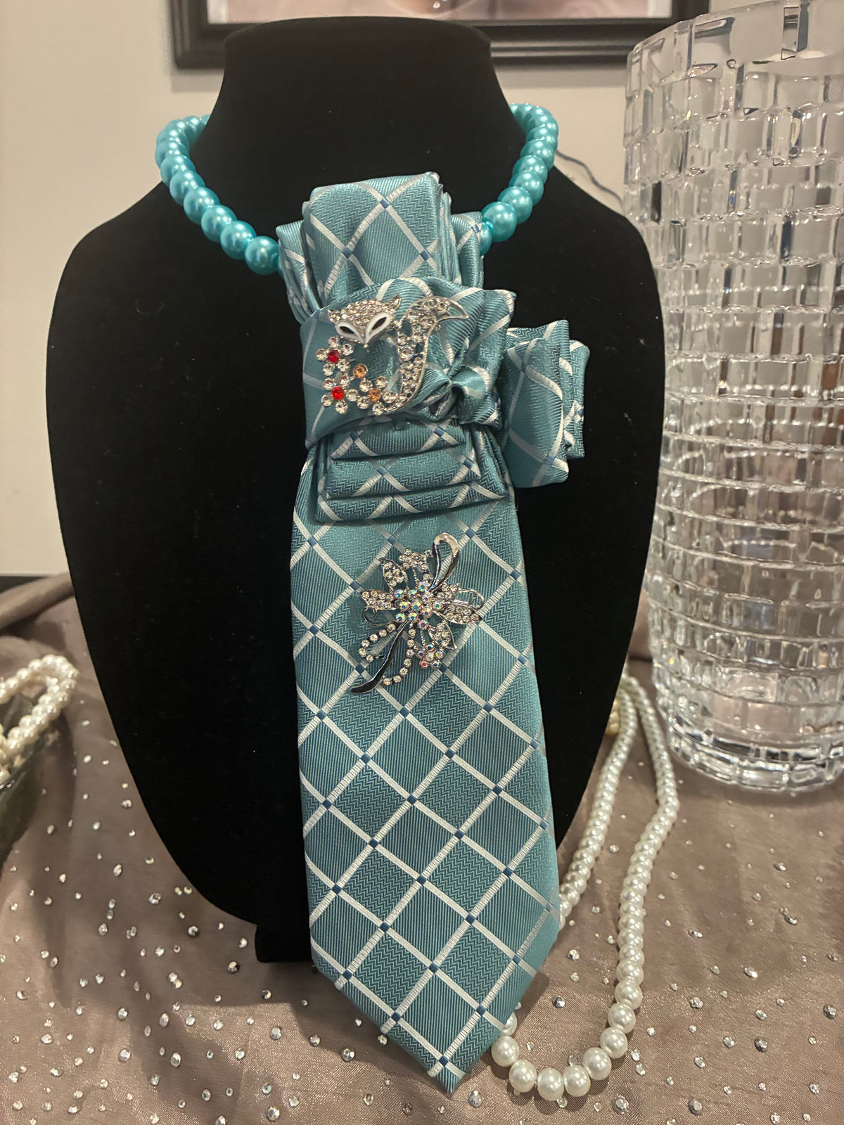 The silk chic ties