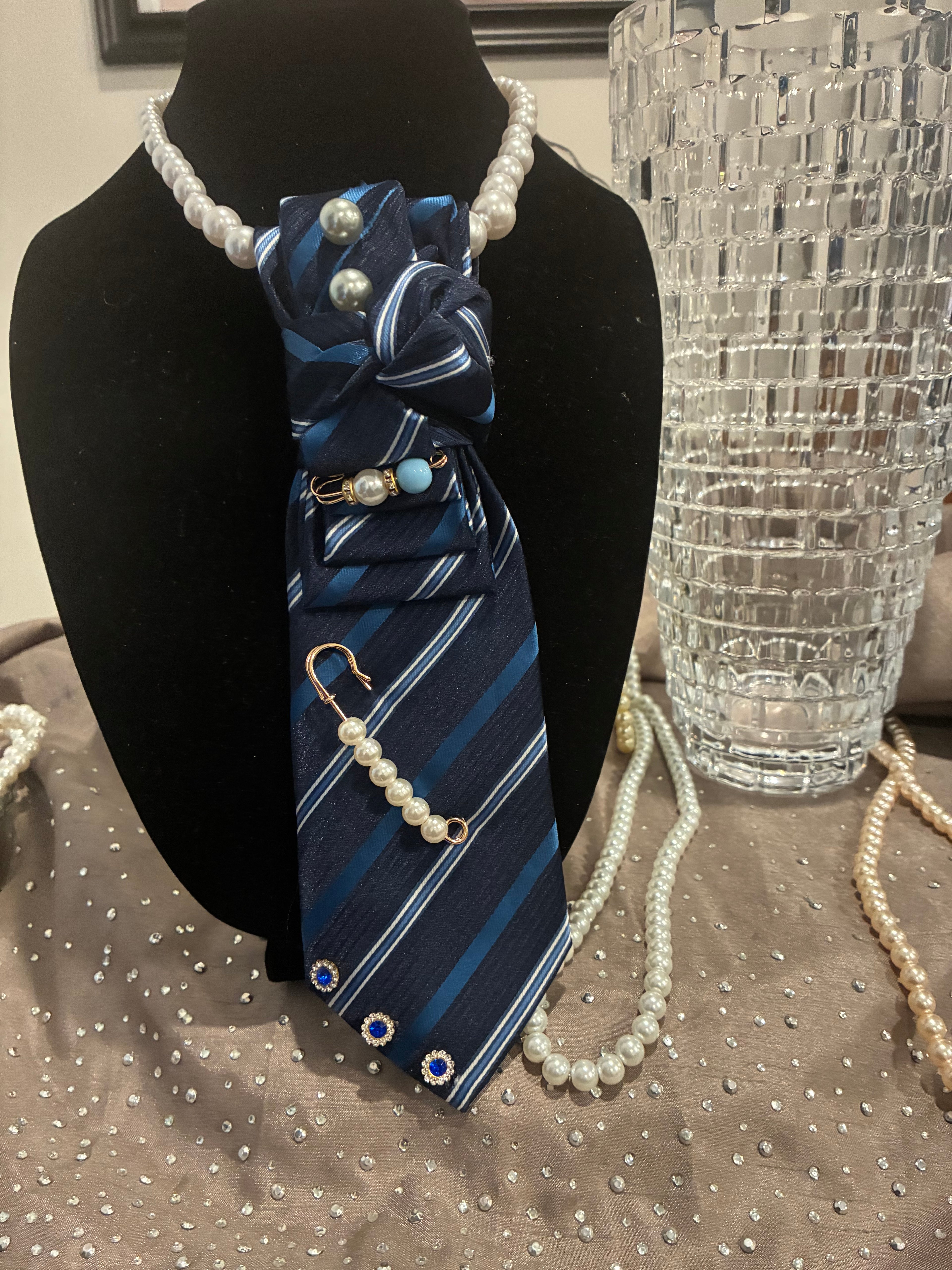 The Silk Chic Tie