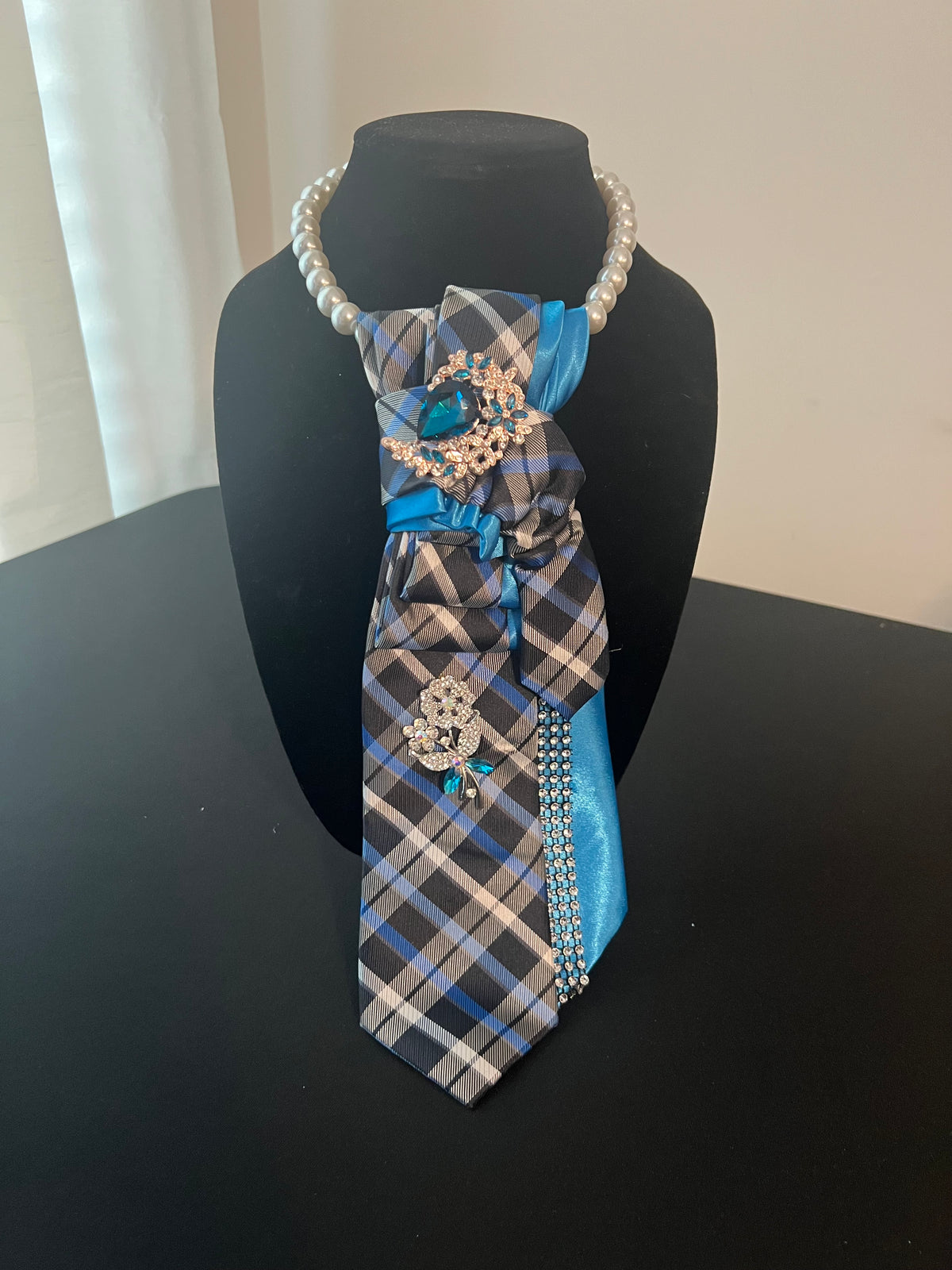 The Chic Double Tie
