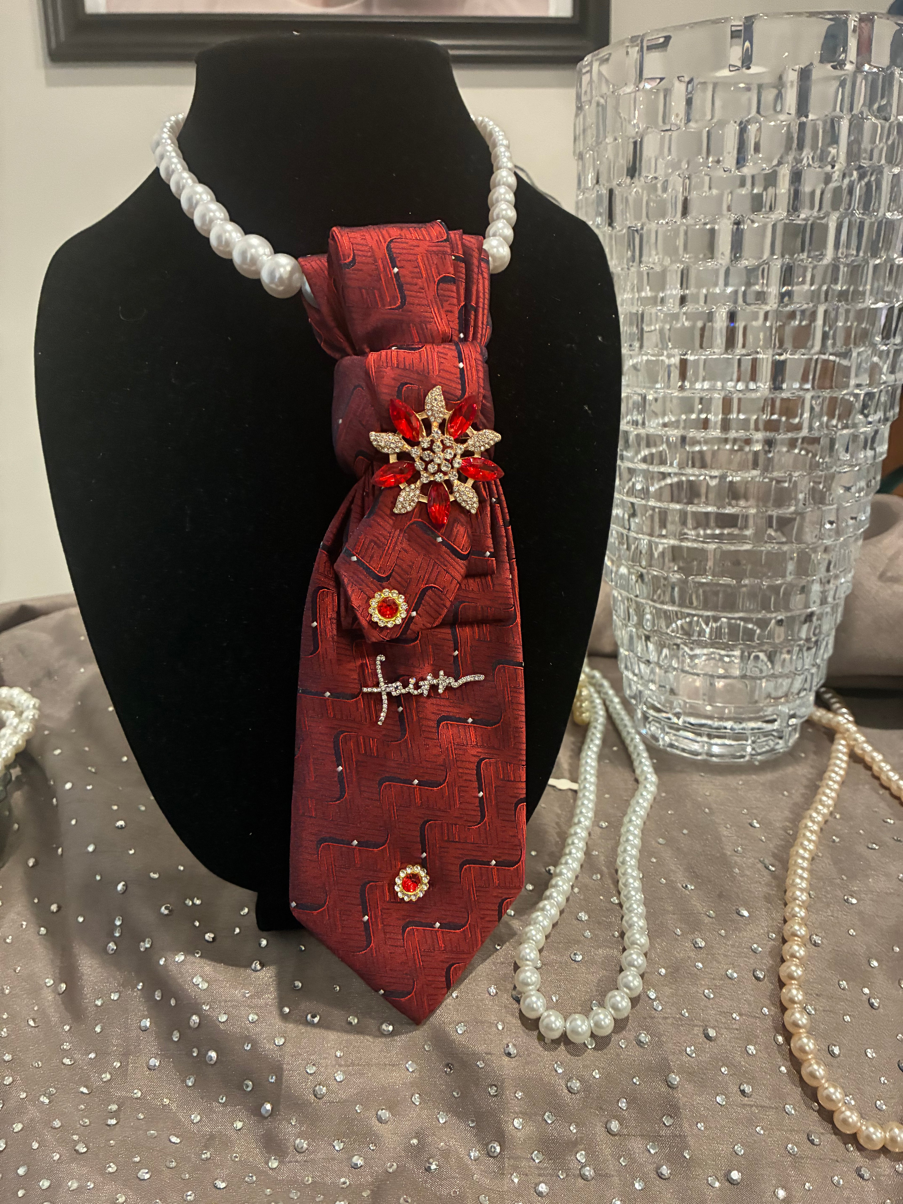 The Silk Chic Tie