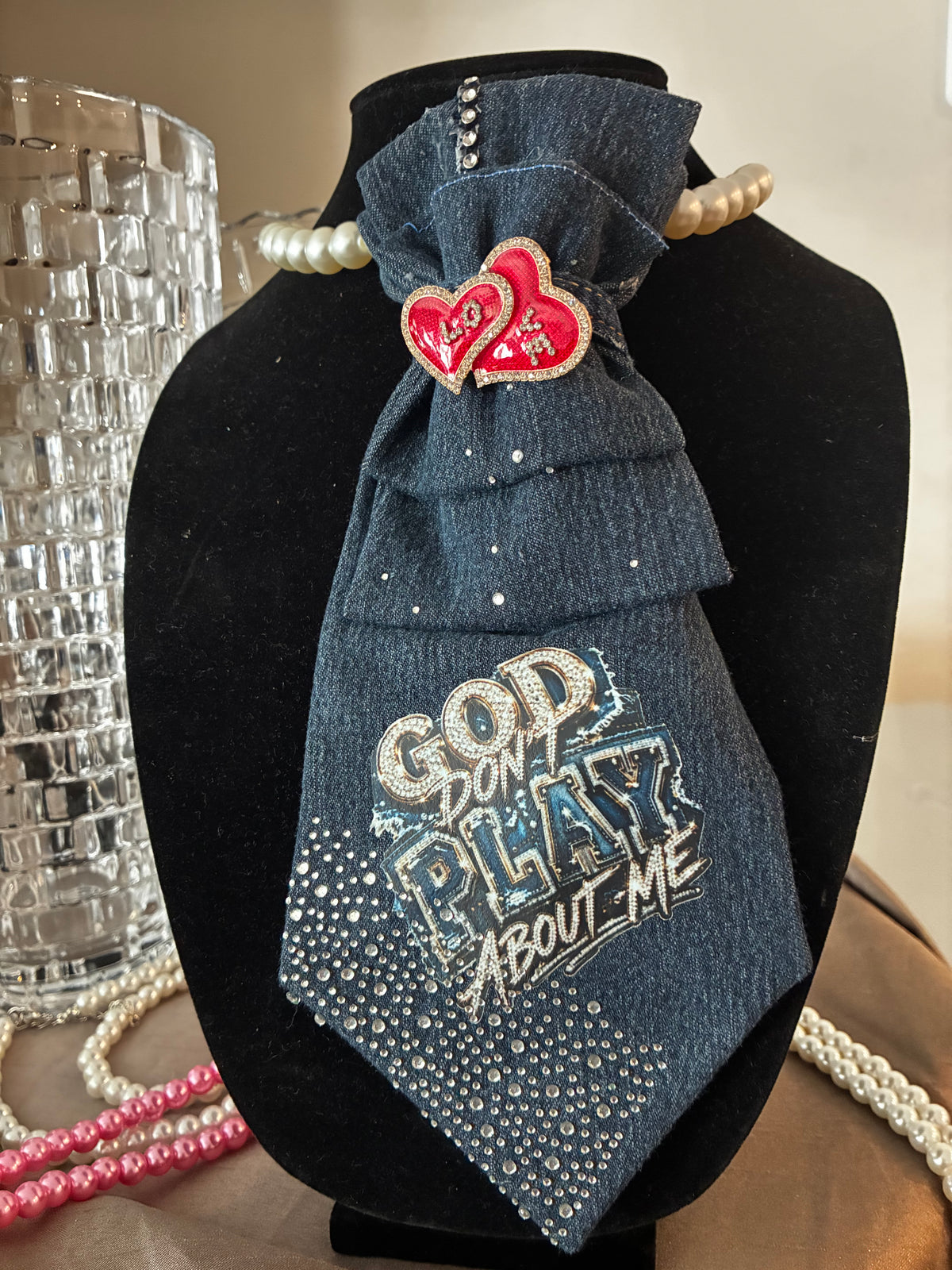 The inspirational theme tie